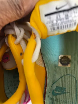 Nike Women's White Mesh Athletic Sneakers with Yellow & Pink Accents thumbnail 9