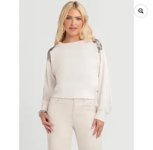 NWT Jessica Simpson Women's Khissa Embellished Crewneck Top|Sweatshirt size M thumbnail 3