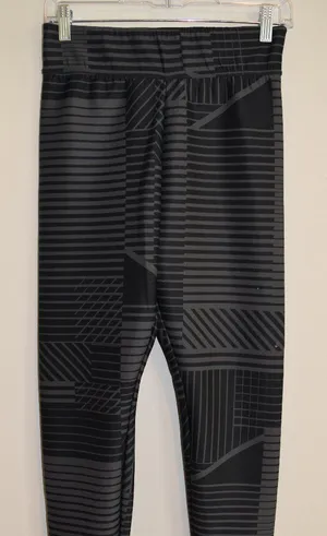 Women's‎ Nike Leggings - Size Medium thumbnail 1