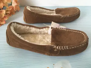 Moccasin Slippers, Size 7 thumbnail 2