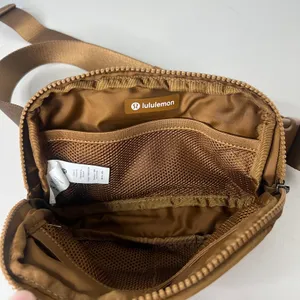 Lululemon Everywhere Belt Bag thumbnail 6