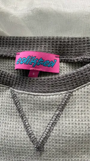 Edikted Oversized Two-Tone Grey Waffle Knit Long Sleeve thumbnail 3