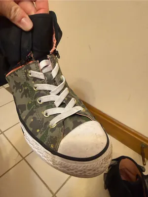 Converse | Block Party Camo Chuck Taylors size 5 thumbnail 4