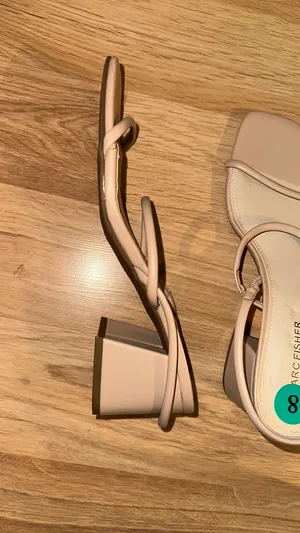 Marc Fisher Sandals Platform thumbnail 2