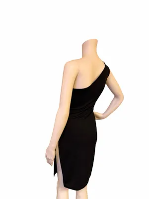 PrettyLittleThing Black One-Shoulder Bodycon Dress thumbnail 5