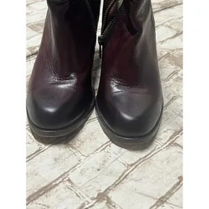 FRYE Jenny Shield Short Leather Heeled Moto Boots 9.5 Red FLAW thumbnail 9