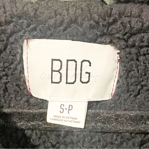 Urban Outiftters BDG Green Fleece Lined Cropped Marlow Puffer‎ Jacket Coat thumbnail 4