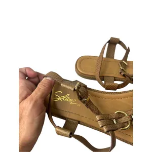 Solanz sandals size 9 gently worn Tan thumbnail 3