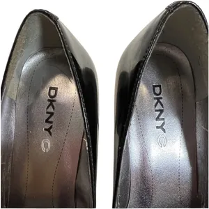 DKNYC Black Patent Pointed Toe Pump Slim Stacked Heel Pumps Stacy size 8 Office thumbnail 8