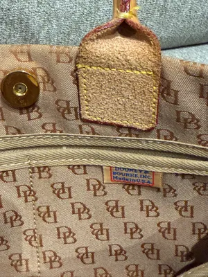 Vintage Dooney & Bourke Tassel Monogrammed Purse - 90’s Brown Leather thumbnail 8