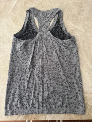 Athleta Medium Momentum Tank Seamless  thumbnail 2