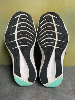 Nike Zoom Winflo 7 Women's Running Shoes Sky Grey/Teal/White Size 7.5 thumbnail 16