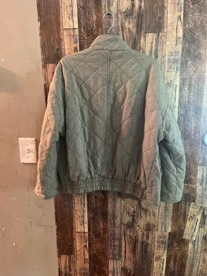 Bagatelle Oversized Quilted Jacket size medium thumbnail 6