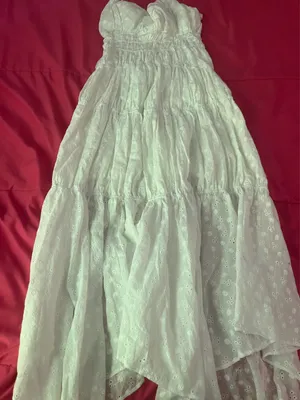 White boutique maxi dress  thumbnail 3