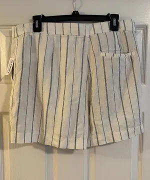 Old navy extra high rise Taylor linen shorts thumbnail 1