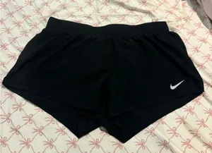 Nike Women's Black Dri-Fit XL Athletic Shorts thumbnail 1