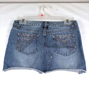 So‎ Brand Juniors 5 Silver Threading Embroidered Accents Mini Denim Skirt Y2K thumbnail 10