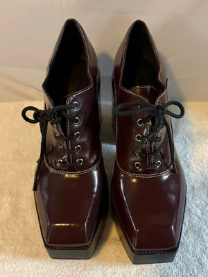Gianni Bini Heels Platform Pumps Maroon/Burgandy size 10 thumbnail 1