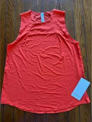 Lululemon Sculpt Tank Cherry Ember Size 10 NWT thumbnail 1