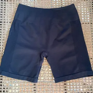 Aurola Black Butt Scrunch Activewear Shorts thumbnail 3