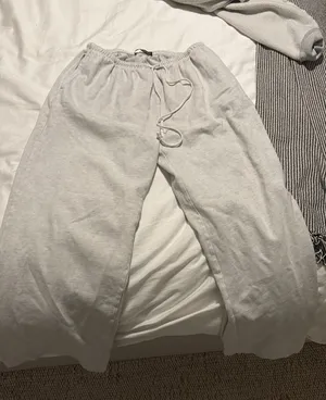 Brandy Melville Sweatpants Grey thumbnail 1