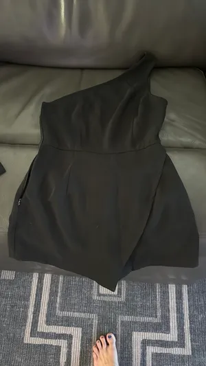 Revolve Asymmetrical romper black thumbnail 3