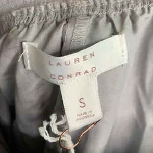 Lauren Conrad Dress Up Shop Flint Gray Ruffle Tulle skirt New w Tag W-381 Sz S thumbnail 4
