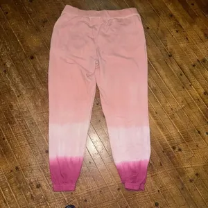 Wildfox Hadley pink tie dye loungewear L cozy joggers thumbnail 5