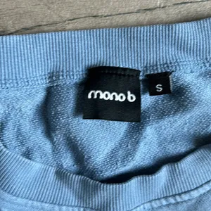 Mono b crop sweatshirt Blue thumbnail 3