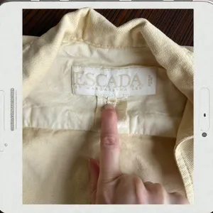 Vintage Escada Yellow Oversized Barn Coat Jacket Utility Size 34 Quiet Luxury thumbnail 5