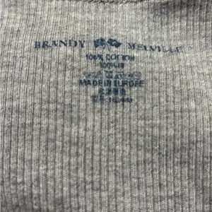 Brandy Melville Heather Gray Ribbed Top Size M thumbnail 5