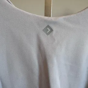 Abercrombie YPB studioSOFT Waist Length V Neck Slim Tank Sand M thumbnail 7