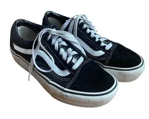 Vans black and white old skool sneakers‎ size 6.5 women size 5 men Skate Classic thumbnail 1