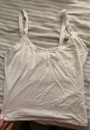 Plain white fox tank top  thumbnail 1