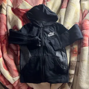 Nike Gradient black rain athletic wind breaker jacket thumbnail 1