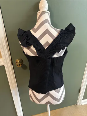 Lovesick Black Ruffled Strap Square Neck Tank Size L thumbnail 2