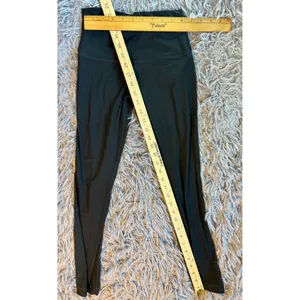 Lululemon Black Ribbed High Rise Leggings Activewear Yoga Pants thumbnail 3