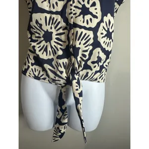 Rachel Zoe Womens Navy Blue Cream Abstract‎ Floral Front Tie Button Blouse Small thumbnail 4