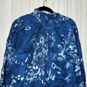 Anthropologie Pilcro The Tavi Ruffled Button Down Blouse Blue Batik Floral Small thumbnail 7