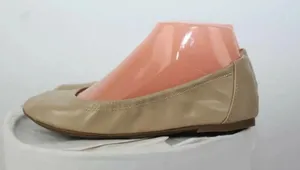 ladies TIME and TRU Memory Foam flats size 6 thumbnail 4