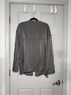 Zara Silver-Gray Tie-Front Kimono Top thumbnail 3