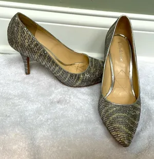 Kelly & Katie Gold and Silver Heels with Metallic Texture thumbnail 1