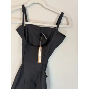 SKIMS Body Core Sculpt Open-Back Mid-Thigh Bodysuit Black Sz L NWT $94 thumbnail 11