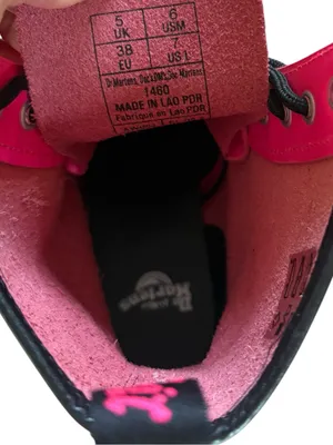 Dr. Martens 1460 Smooth Leather Lace Up Boots Womens Size 7 Hot Pink thumbnail 9
