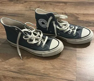 Converse High-Top Chuck Taylor thumbnail 1