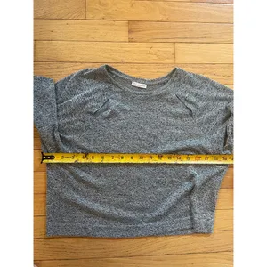 Zara gray crop top with double slit front‎ shoulders size medium thumbnail 2