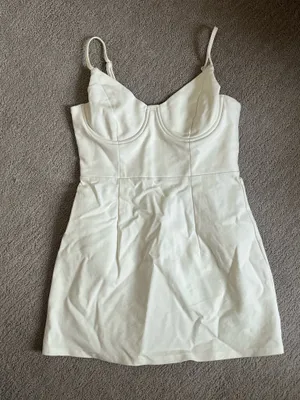 Princess Polly Dress thumbnail 2