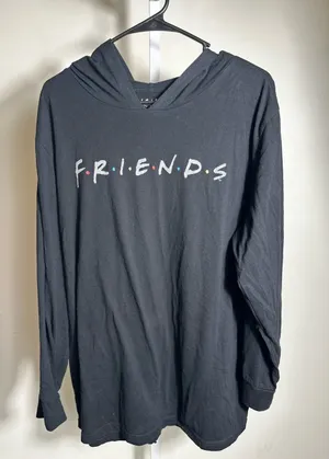 P385. “FRIENDS" Logo Long Sleeve T-Shirt Hoodie 2XL thumbnail 1