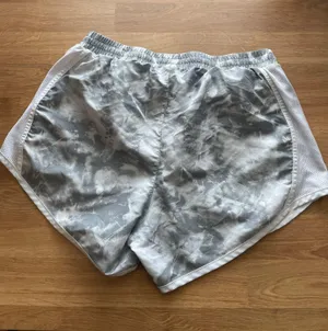 Under Armour Running / Workout Shorts thumbnail 2