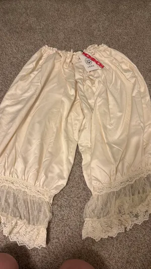 Cider Cropped Bloomer Pants thumbnail 12